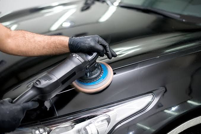 Car Rubbing & Polishing Service in Mumbai